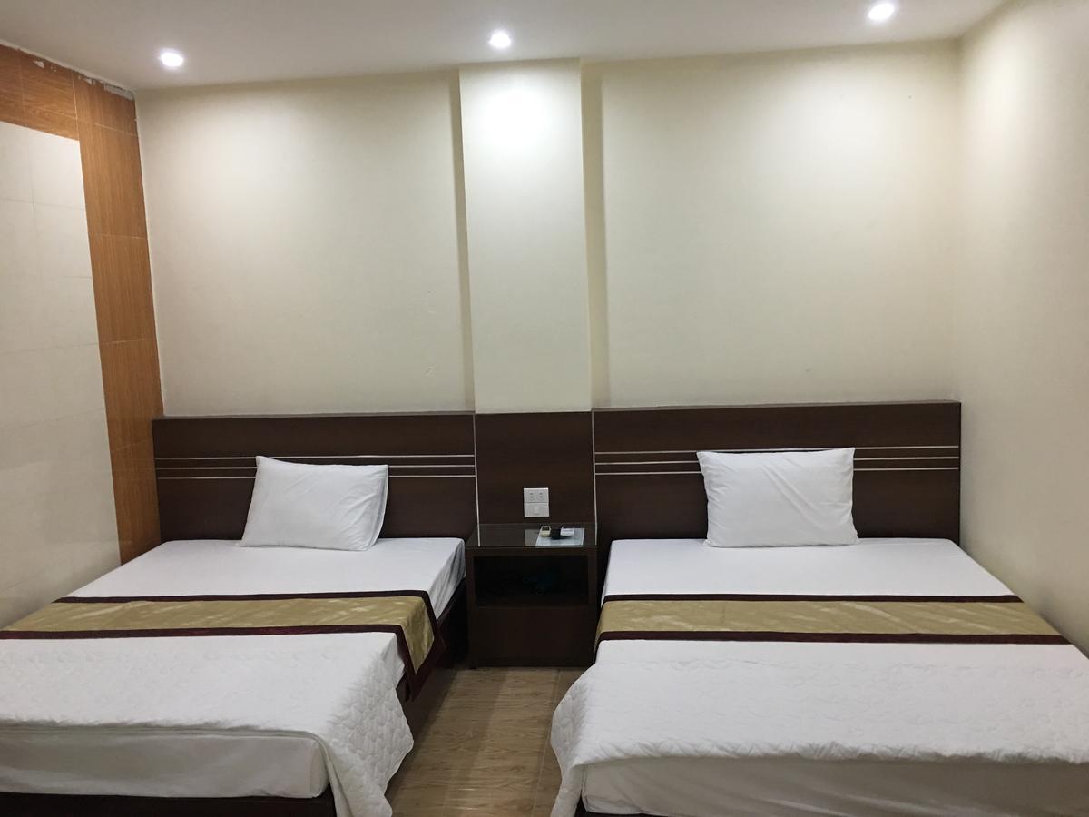 Phuong Trang Ha Long Hotel ภายนอก รูปภาพ